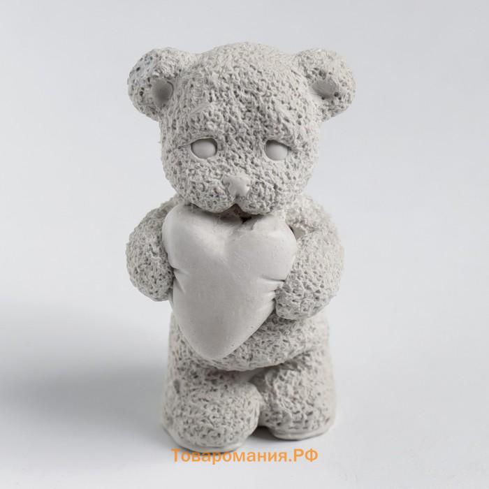 Молд силиконовый "Мишка с игрушкой" 4,5х4х7,5 см МИКС